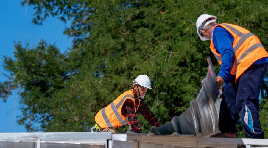 Professional gutter cleaning in Havana, FL